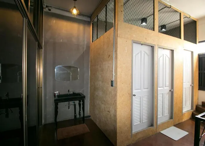 Albergue Oyo 505 Ente Space